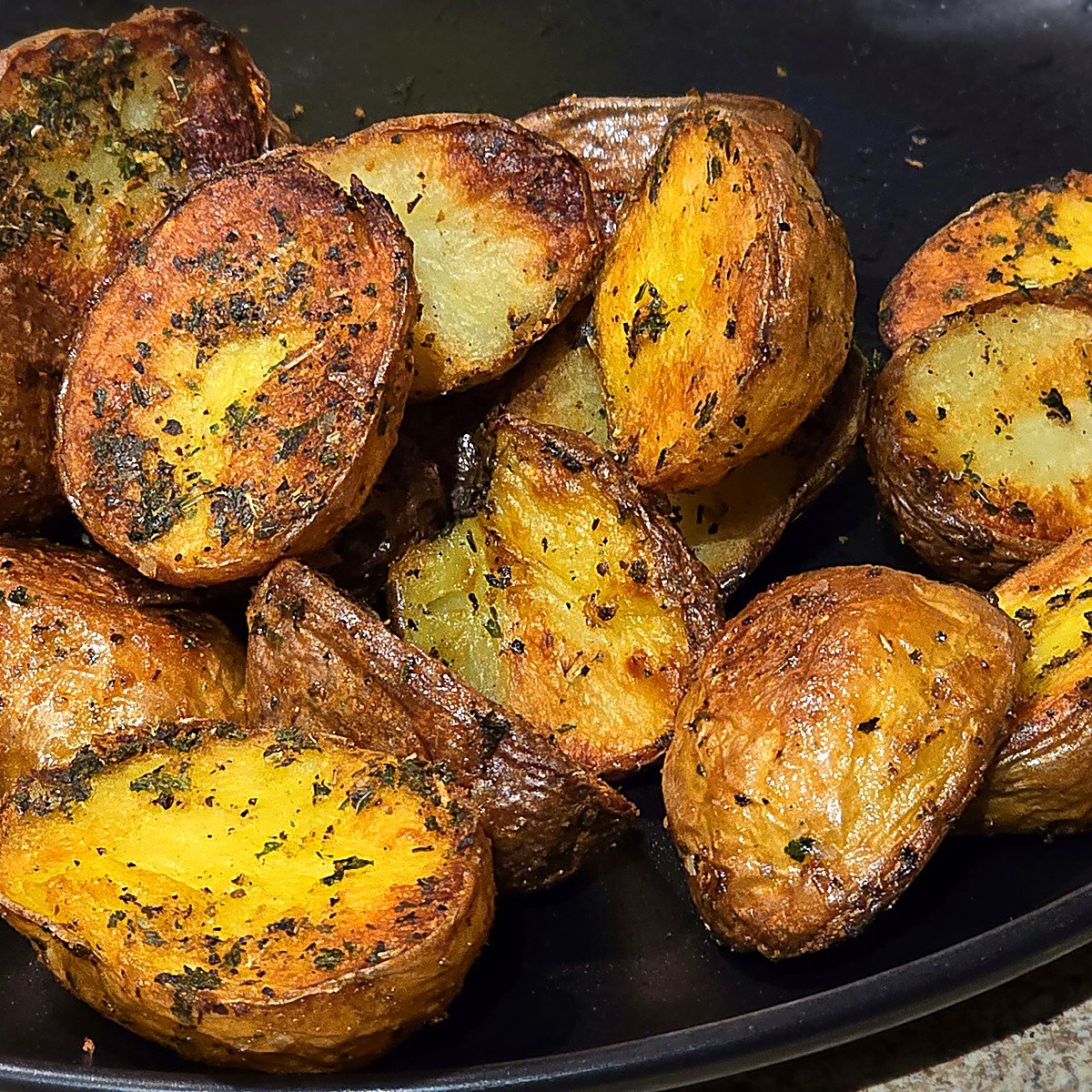 Homemade Crispy Oven-Roasted Baby Potatoes