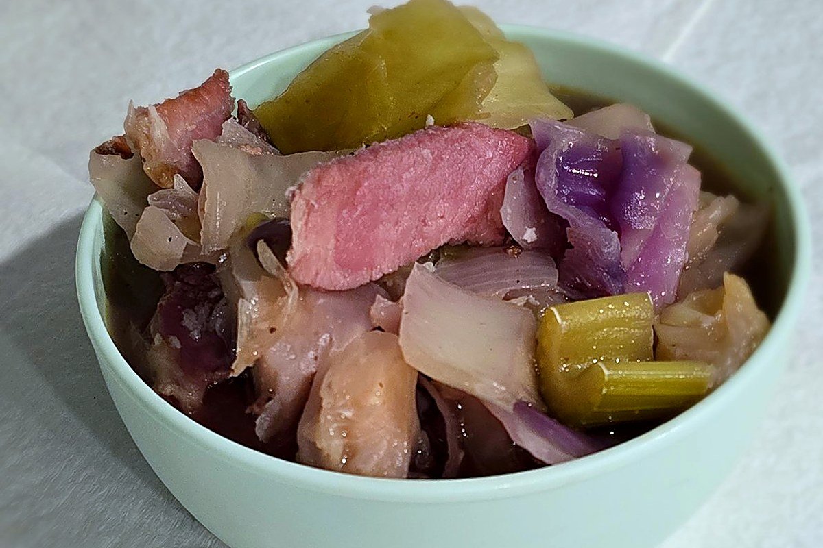 Garlicky Ham and Cabbage Soup