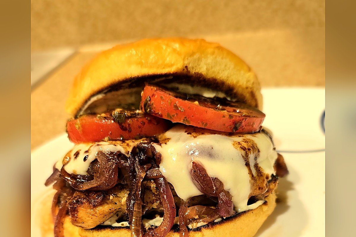 Pesto Bruschetta Chicken Sandwiches